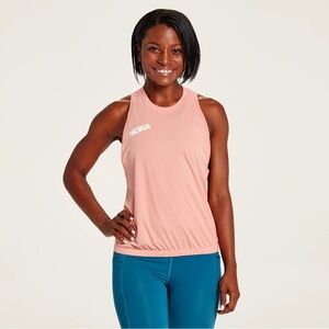 Hoka One One women's Performance Utility Tank top in the color rosette Sz Small